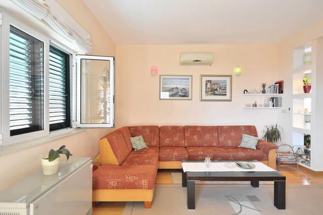 Apartment Lejo Jesenice  Room photo